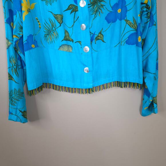 Vintage Paradiso Long Sleeve Cropped Button Up Shirt in Blue Size M - Picture 3 of 7